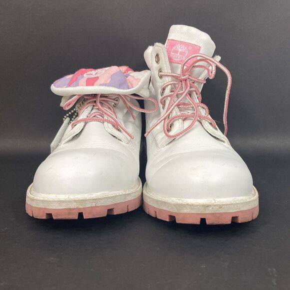 Timberland-Women's 6-White Leather + Pink & Purple Camo-Ankle Boots 29904M- 1256 - Picture 2 of 13